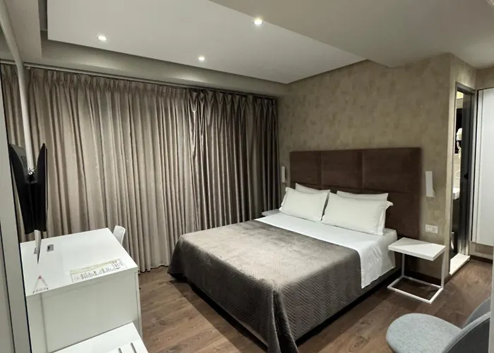 Hotel Oresti Center